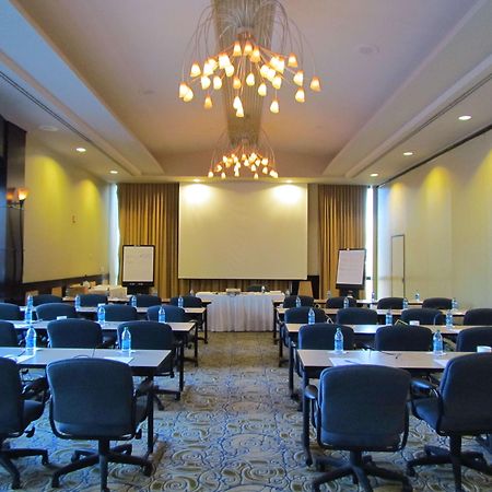 Pacific Palms Resort And Golf Club City of Industry Perniagaan gambar